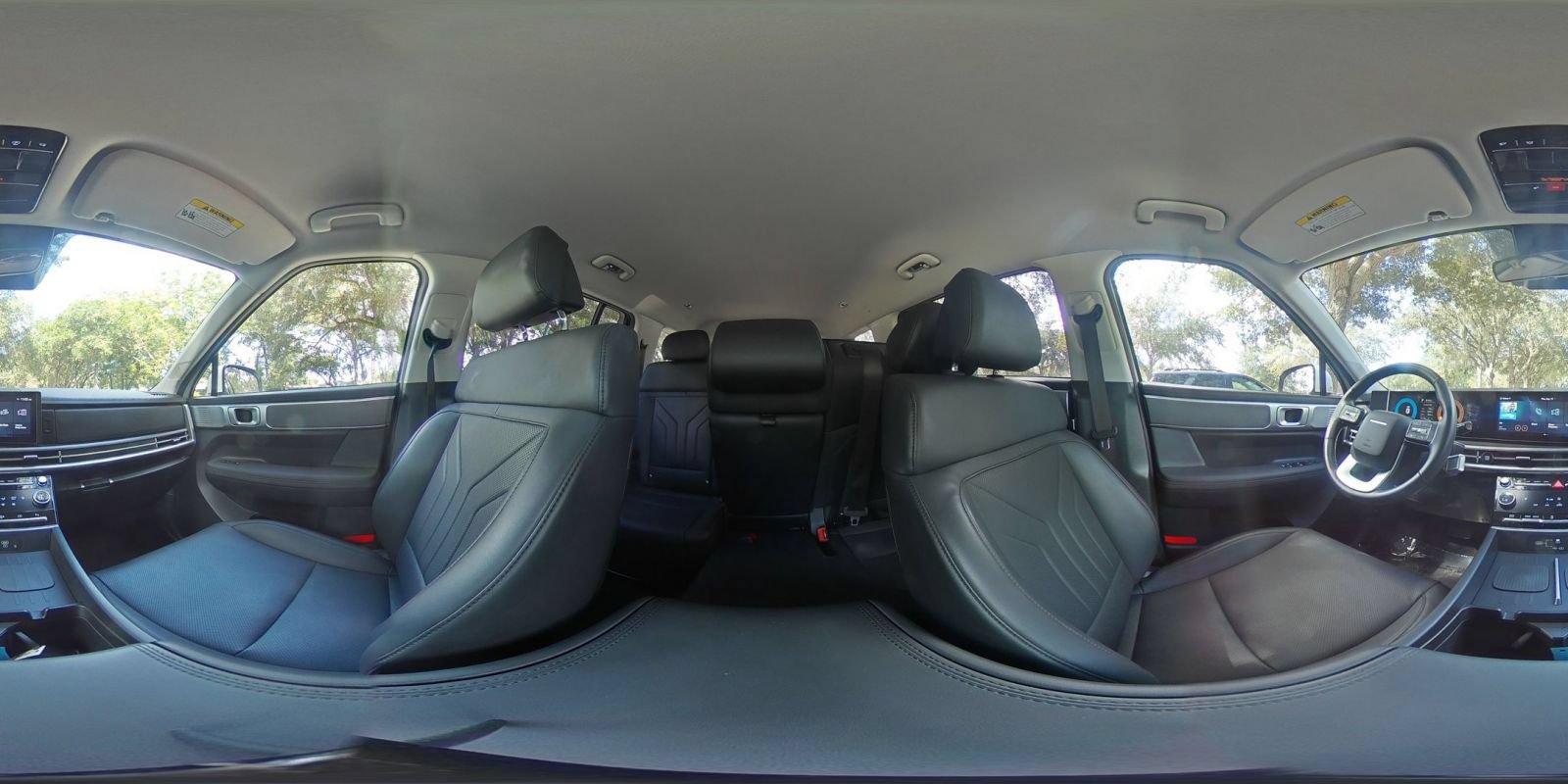 Used 2026 Hyundai Santa Fe SEL FWD image 45