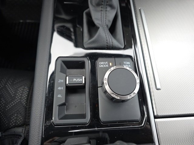 Certified 2024 Toyota Sequoia Limited image 25