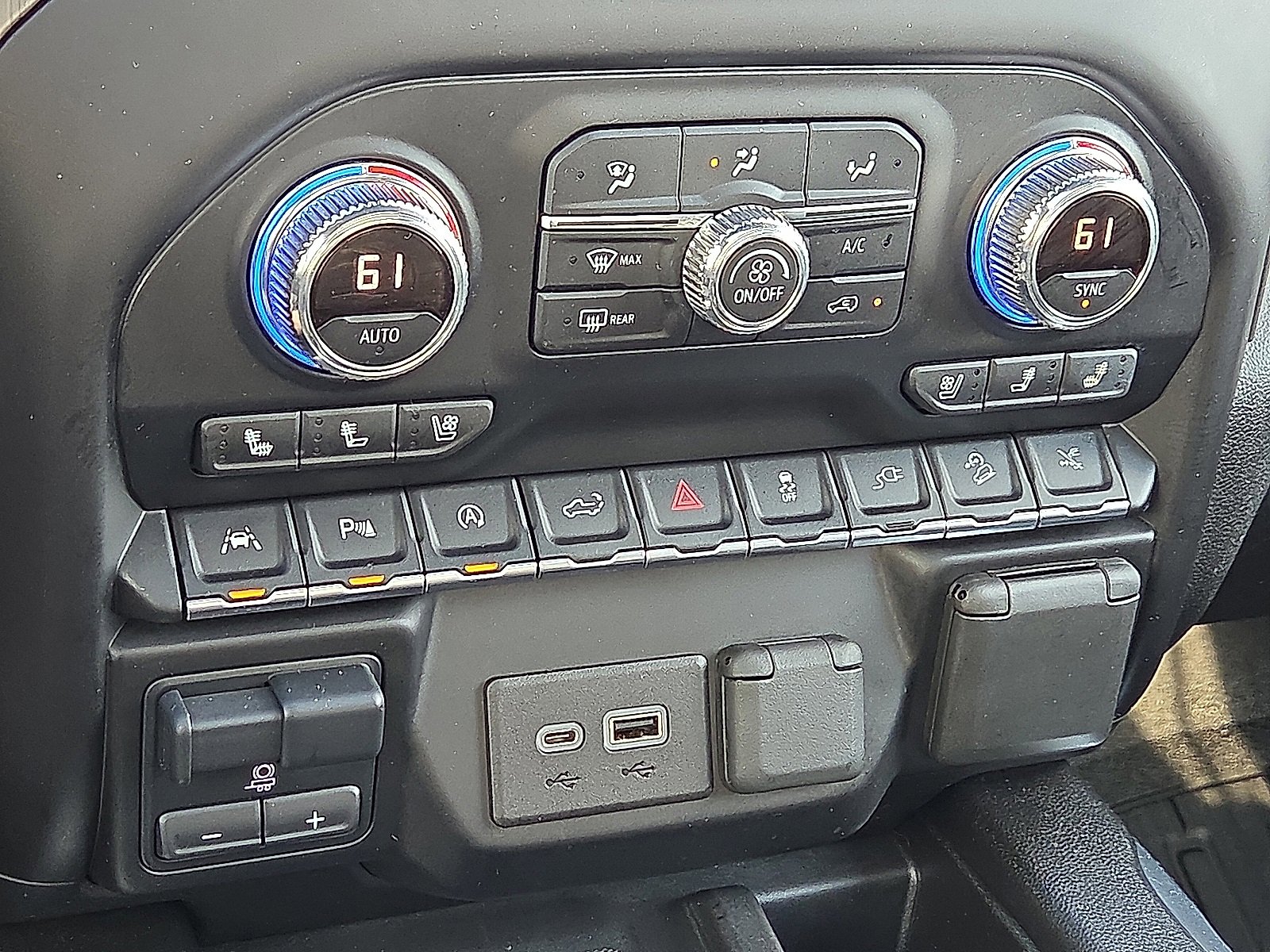 Used 2021 GMC Sierra 1500 Denali w/ Denali Ultimate Package image 19