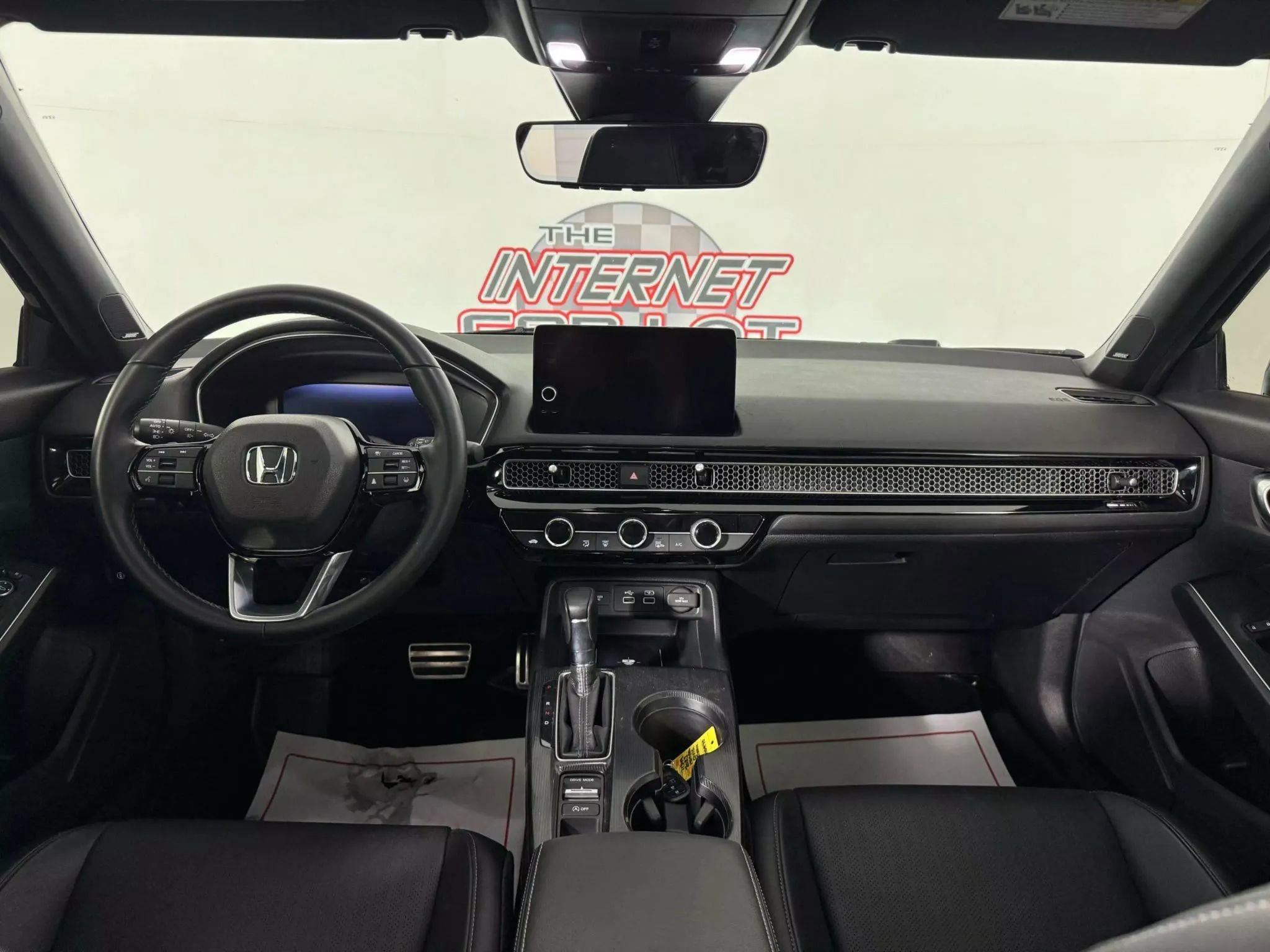 Used 2023 Honda Civic Sport Touring image 11