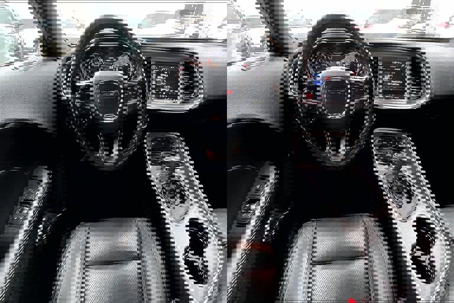 Used 2019 Dodge Challenger SXT w/ Plus Package image 5