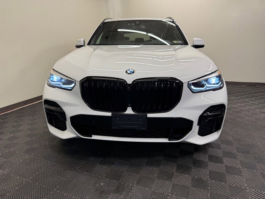 Used 2023 BMW X5 xDrive40i w/ M Sport Package image 5