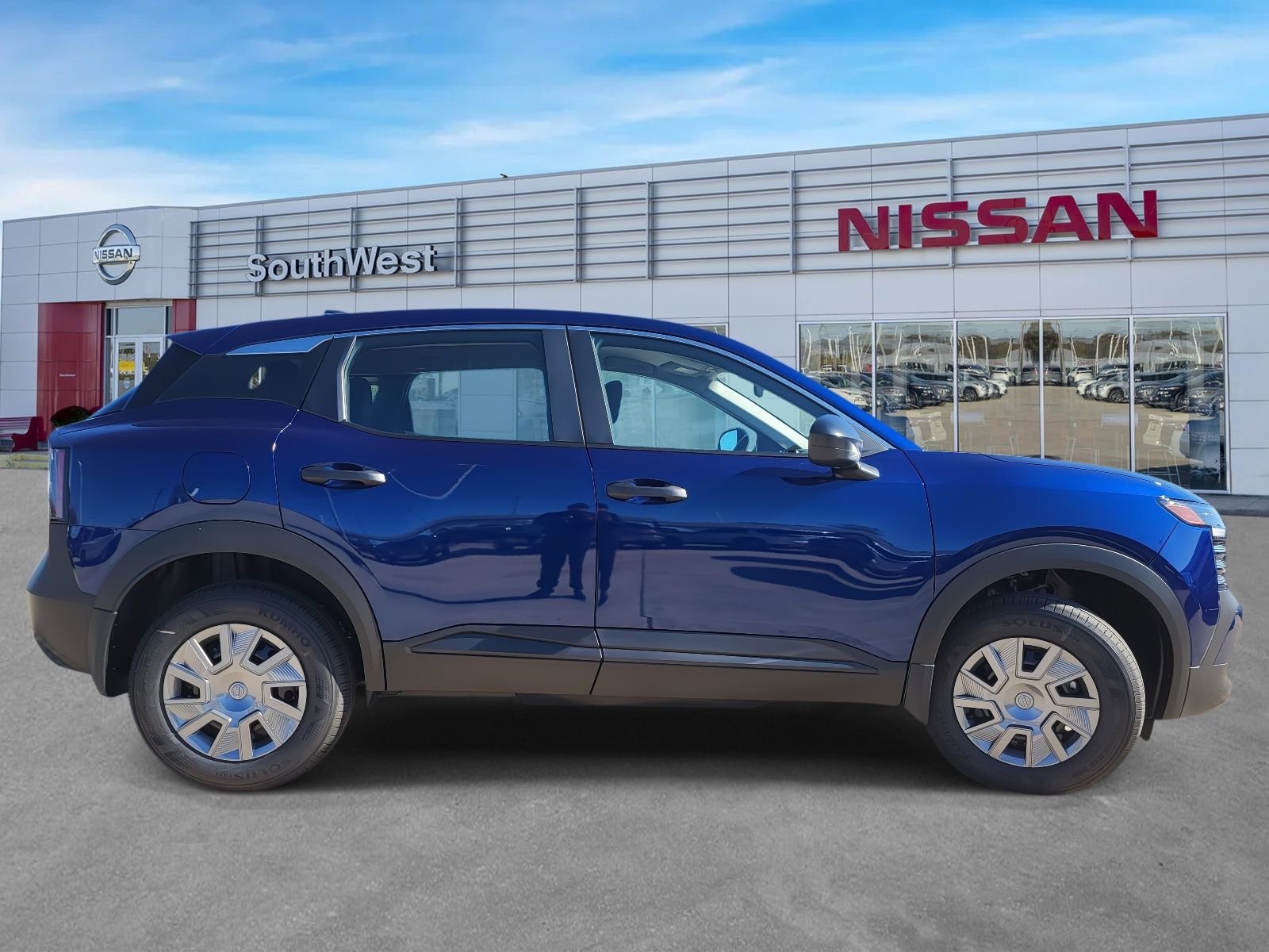 New 2026 Nissan Kicks S image 6