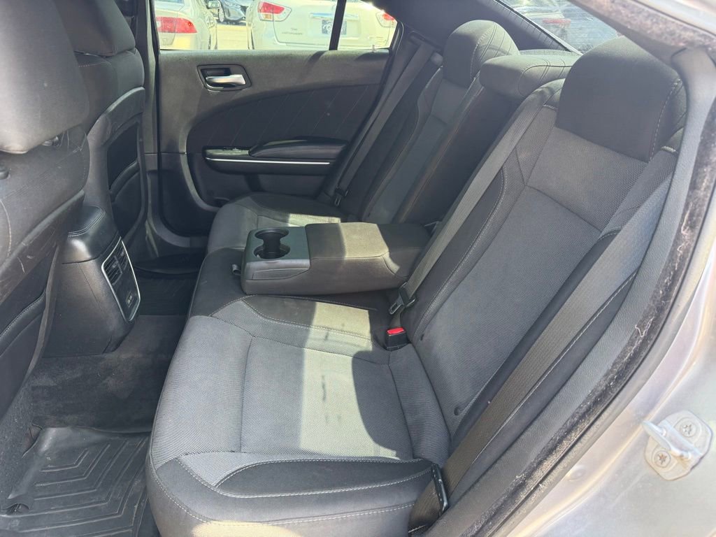 Used 2015 Dodge Charger SXT image 14