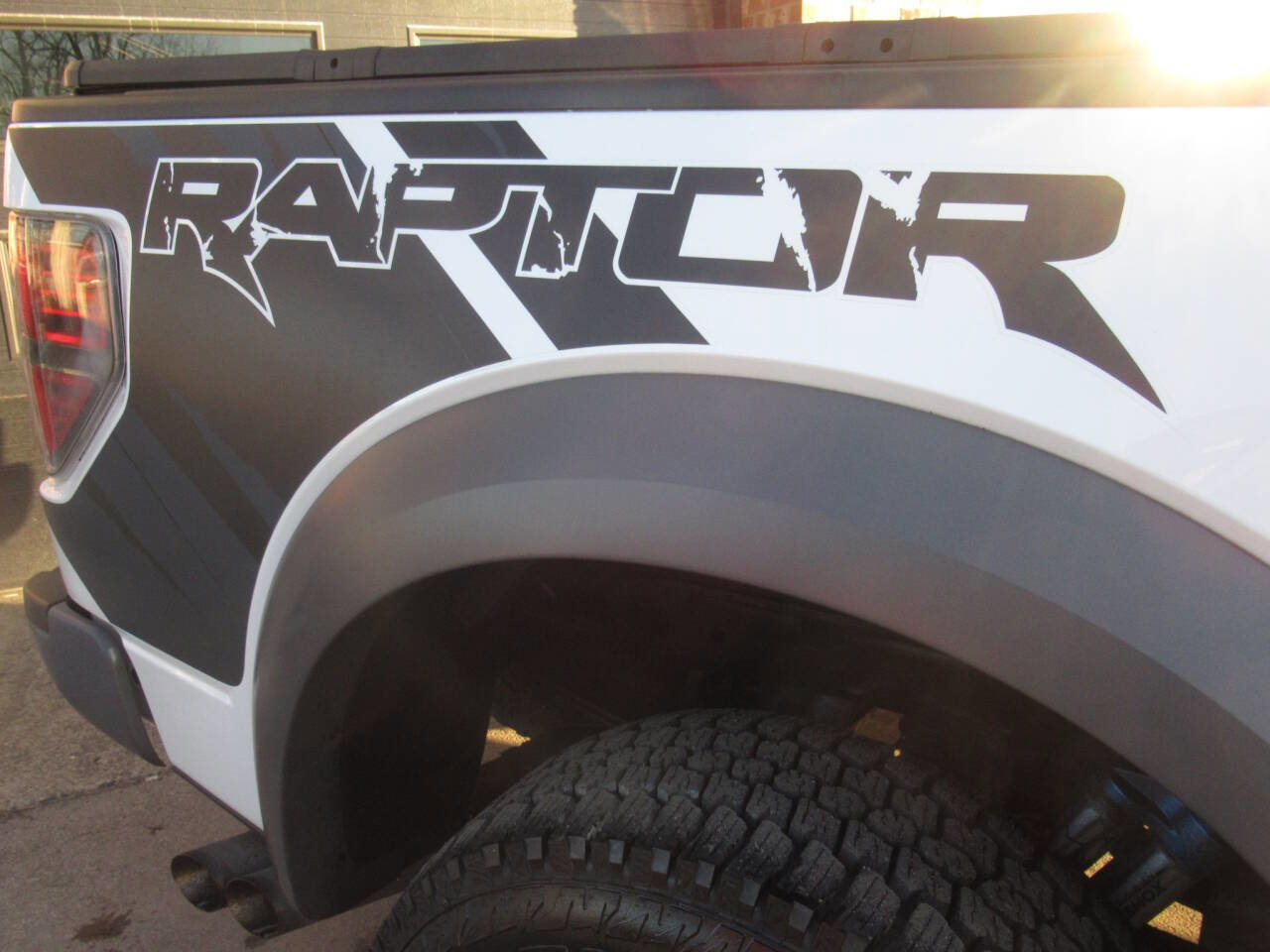 Used 2014 Ford F150 Raptor w/ Equipment Group 801A Luxury image 13