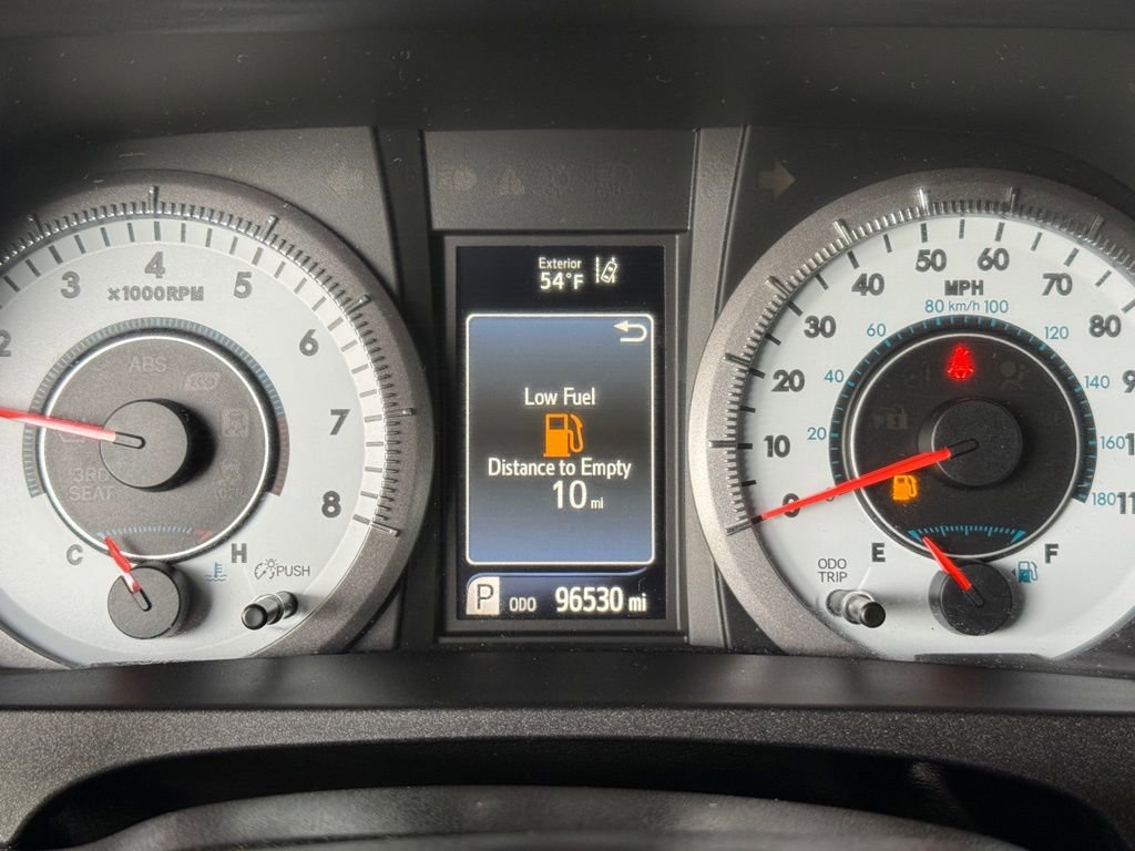 Certified 2019 Toyota Sienna SE image 27