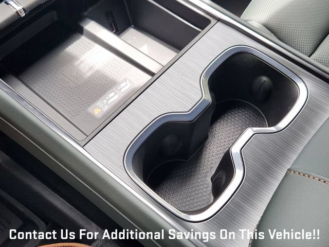 New 2026 GMC Acadia AT4 w/ Luxury Package AWD/4WD image 15