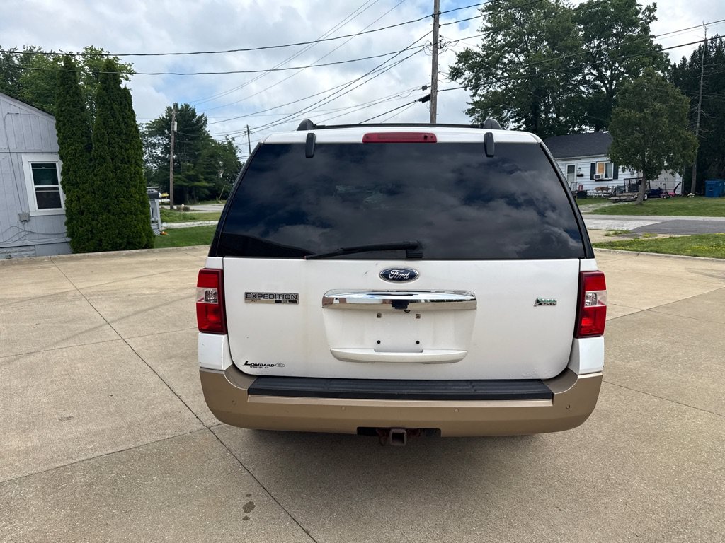 Used 2013 Ford Expedition EL XLT AWD/4WD image 7