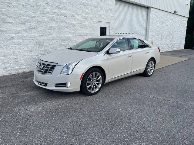 Used 2015 Cadillac XTS Luxury w/ Driver Awareness Package FWD image 1