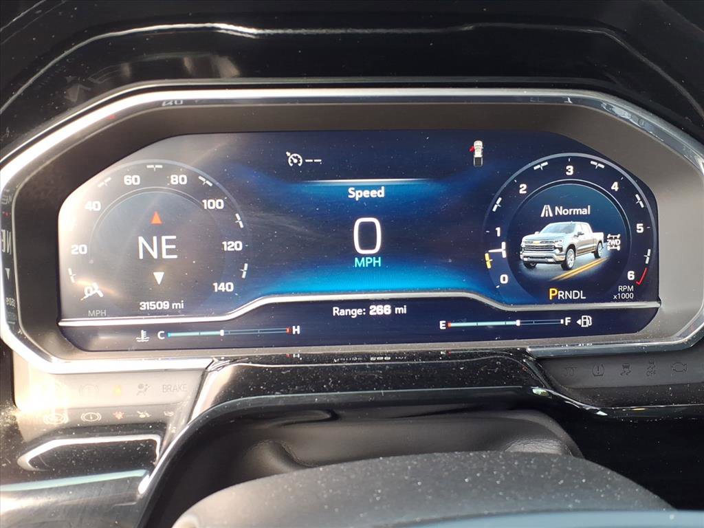 Certified 2024 Chevrolet Silverado 1500 LT image 21