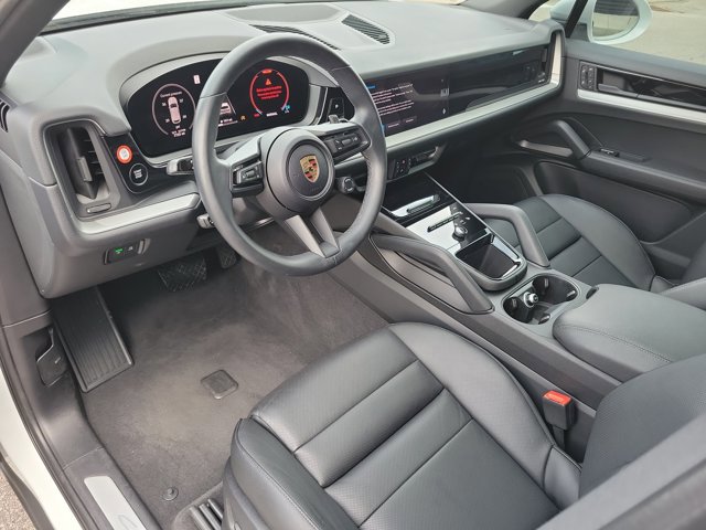 Certified 2024 Porsche Cayenne image 21