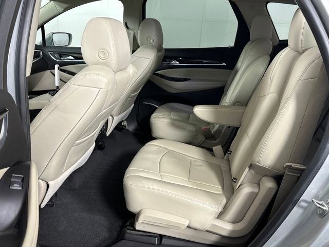 Used 2019 Buick Enclave Essence image 25