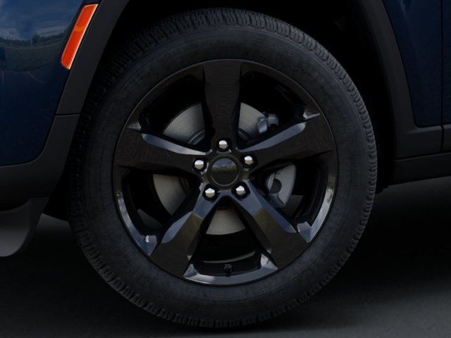 New 2026 Jeep Grand Cherokee Limited w/ Limited Altitude Package AWD/4WD image 8