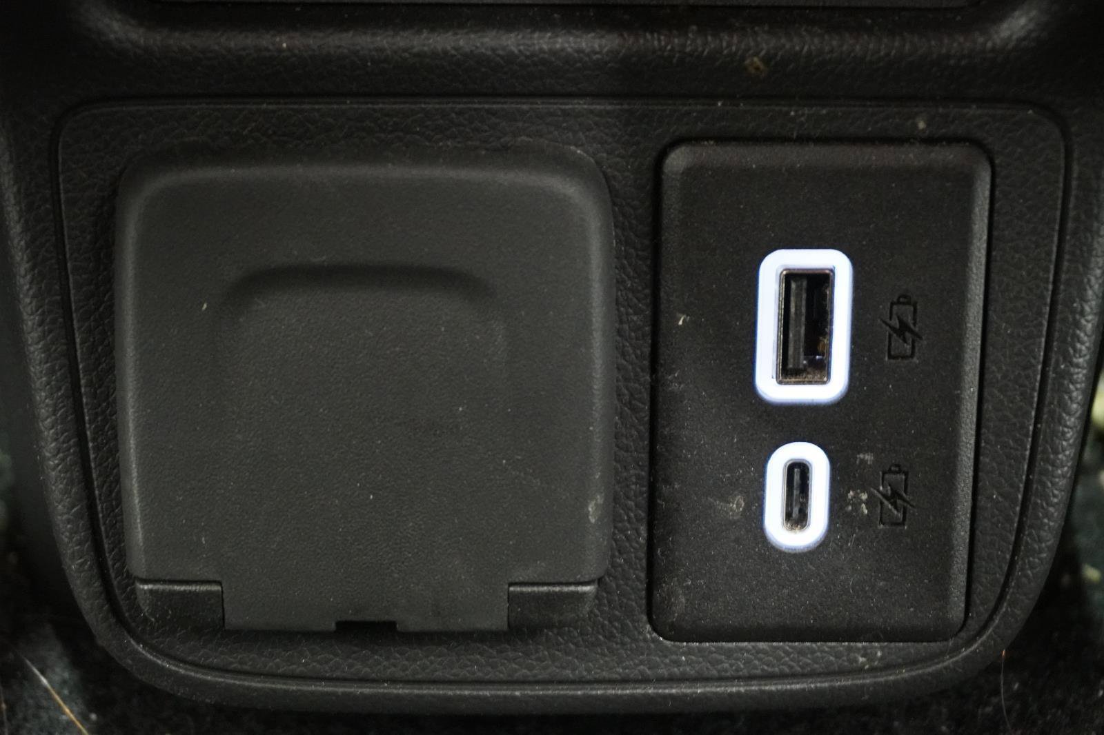 Used 2025 Chevrolet TrailBlazer LT w/ Convenience Package FWD image 34