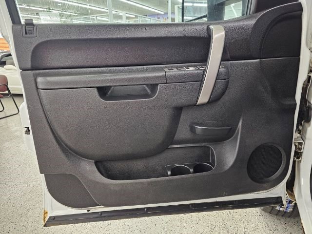 Used 2010 GMC Sierra 2500 SLE image 21