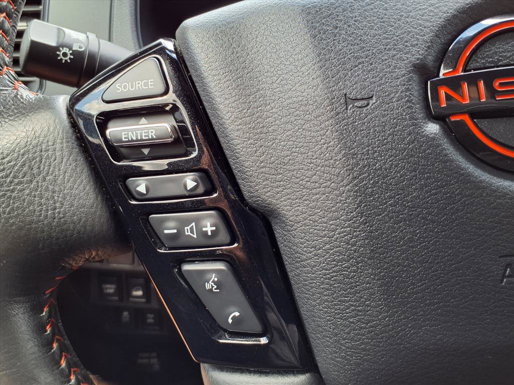 Used 2023 Nissan Frontier PRO-4X w/ Pro-4X Premium Package image 19