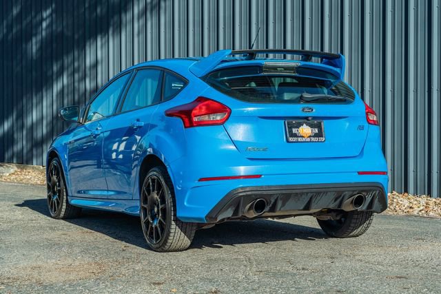 Used 2017 Ford Focus RS image 4