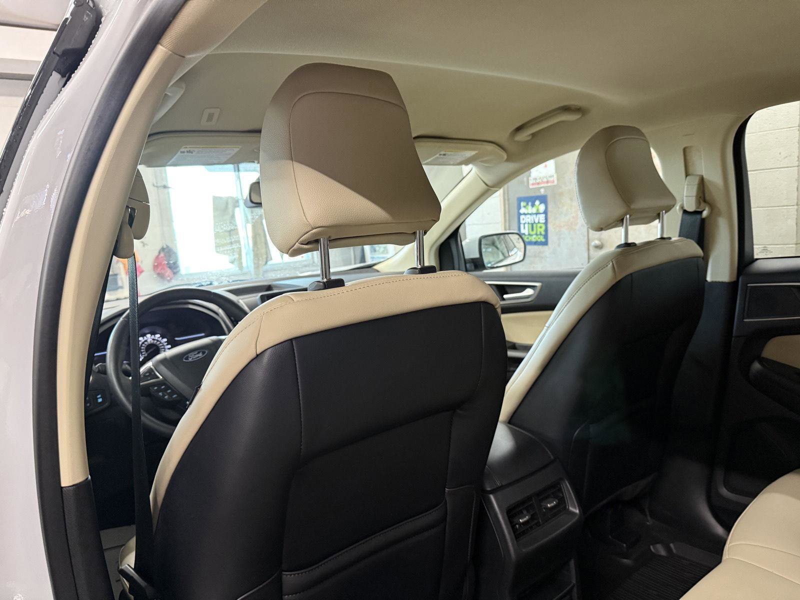 Used 2024 Ford Edge SEL w/ Convenience Package AWD/4WD image 22