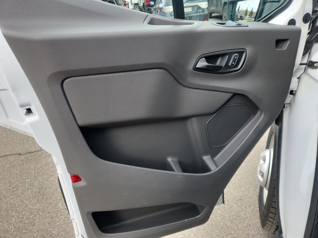 Used 2022 Ford Transit 350 XLT image 12