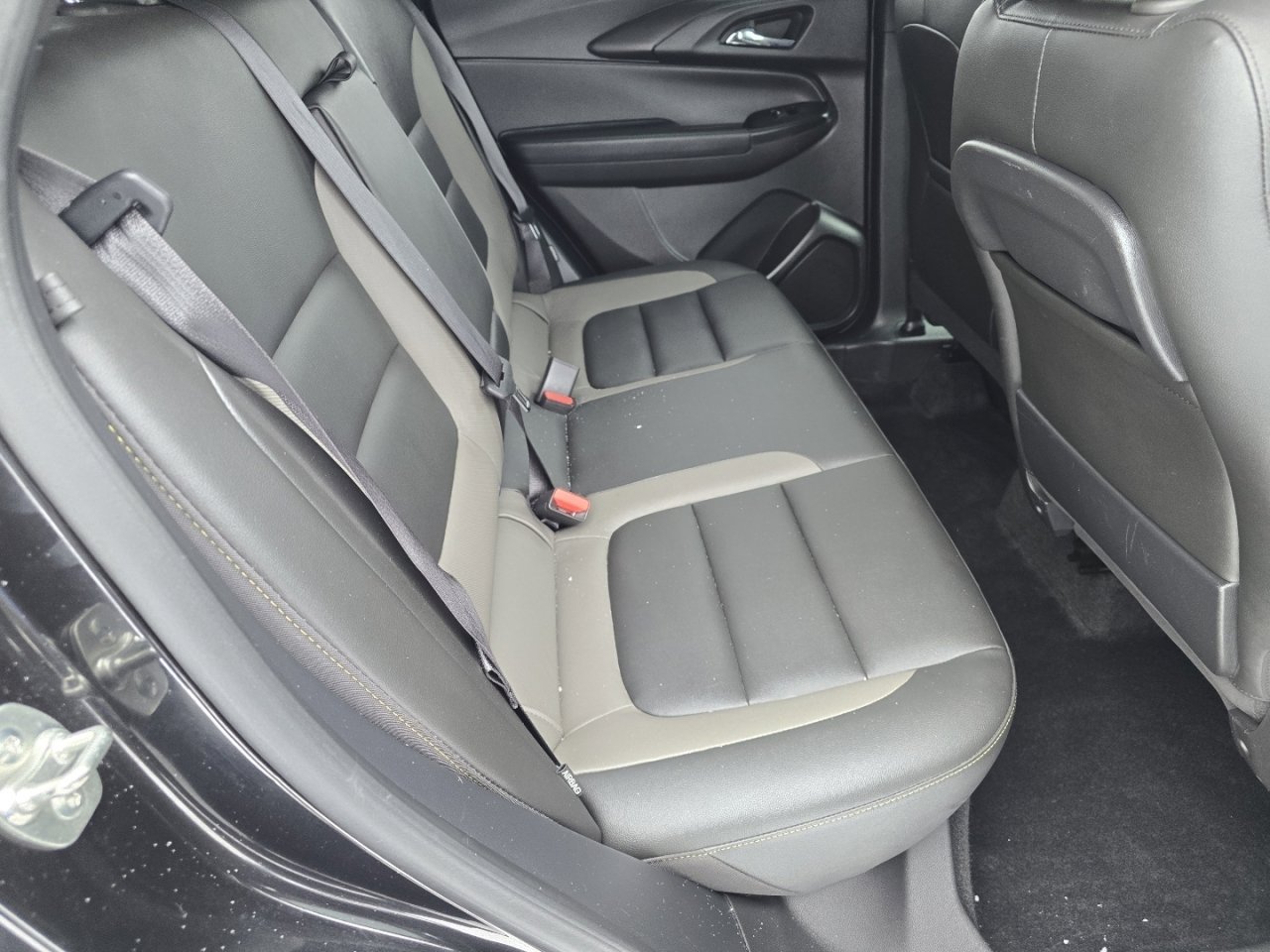 Used 2025 Chevrolet TrailBlazer ACTIV w/ Driver Confidence Package image 19