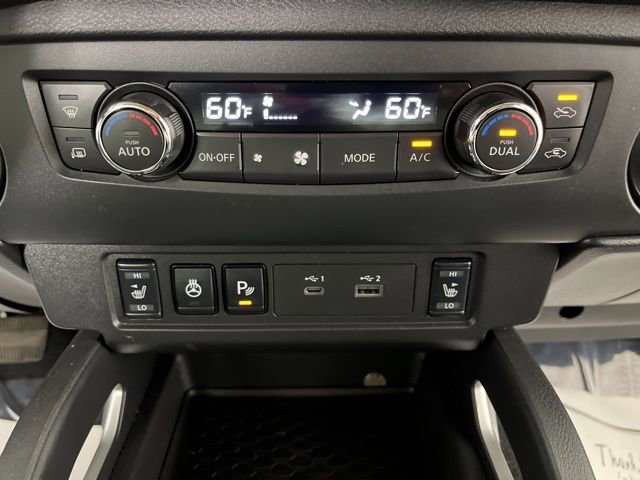 Used 2025 Nissan Frontier SV w/ SV Convenience Package image 27
