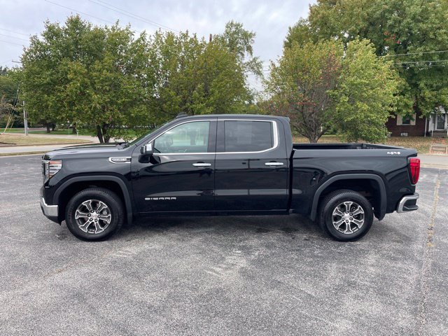 Used 2025 GMC Sierra 1500 SLT AWD/4WD image 8