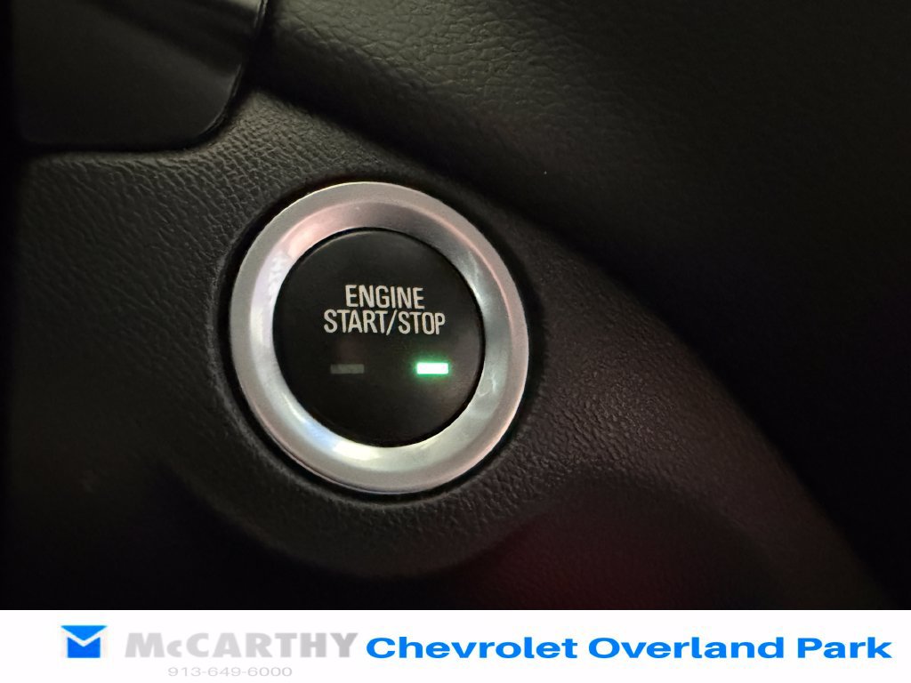 Used 2023 Chevrolet Equinox LT FWD image 18