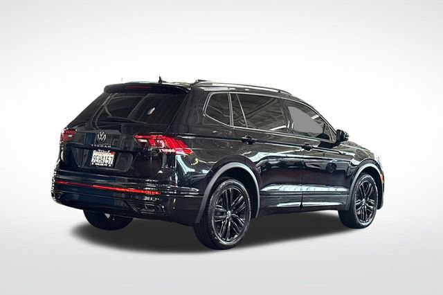 Certified 2022 Volkswagen Tiguan SE R-Line FWD image 5