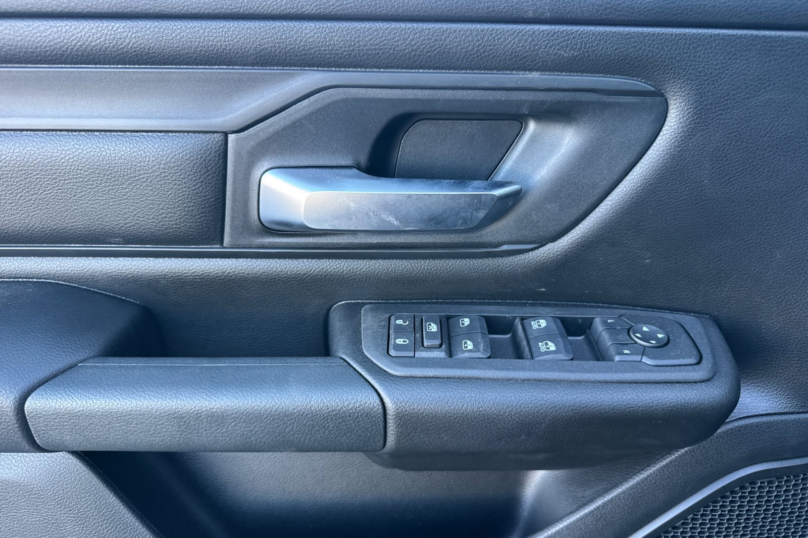 New 2026 RAM 1500 Express AWD/4WD image 10