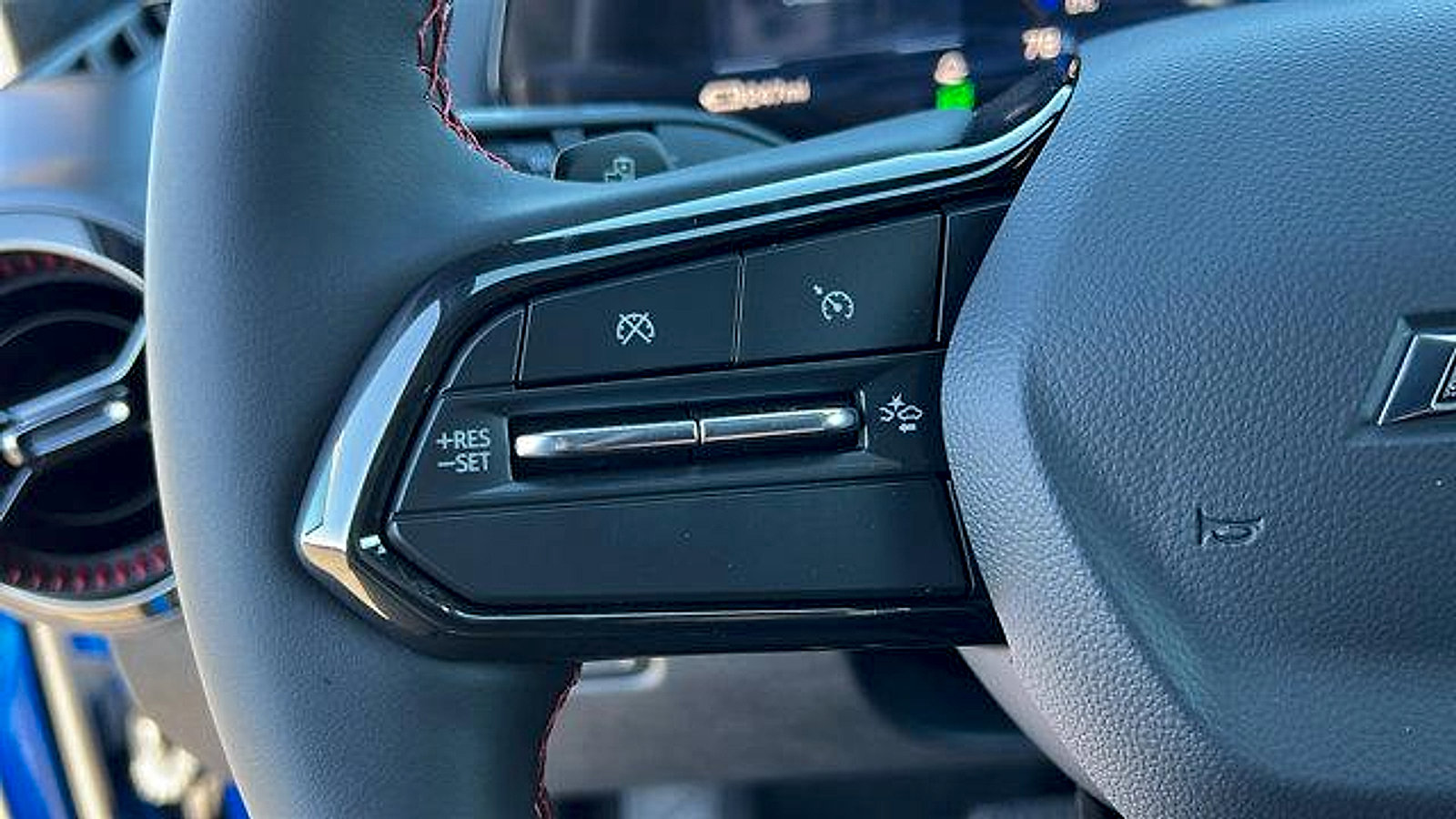 New 2026 Chevrolet Equinox EV RS image 24