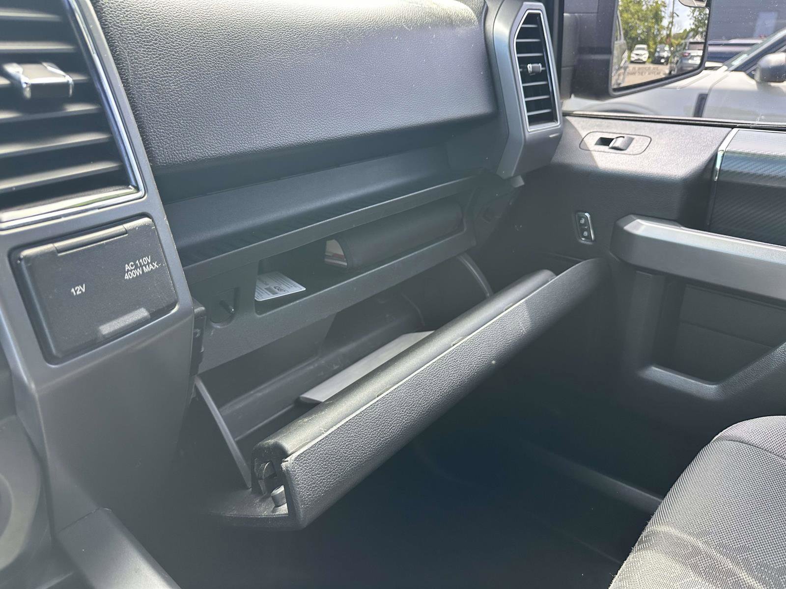 Used 2020 Ford F150 XLT w/ Equipment Group 302A Luxury AWD/4WD image 19