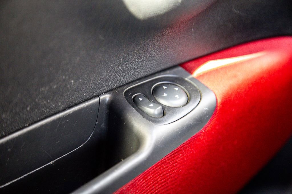 Used 2012 FIAT 500 Pop w/ Bose Premium Audio Pkg image 16