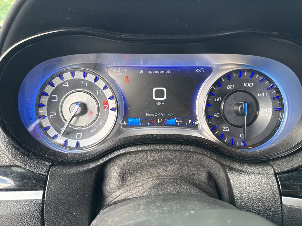 Used 2018 Chrysler 300 S w/ 300S Premium Group image 33