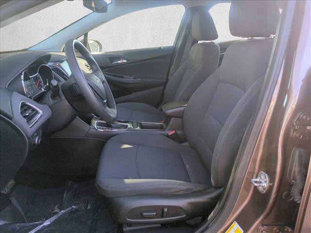 Used 2019 Chevrolet Cruze LT w/ Convenience Package image 15