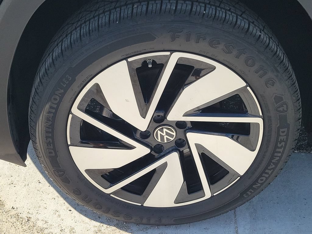 Used 2025 Volkswagen Atlas SE FWD image 7
