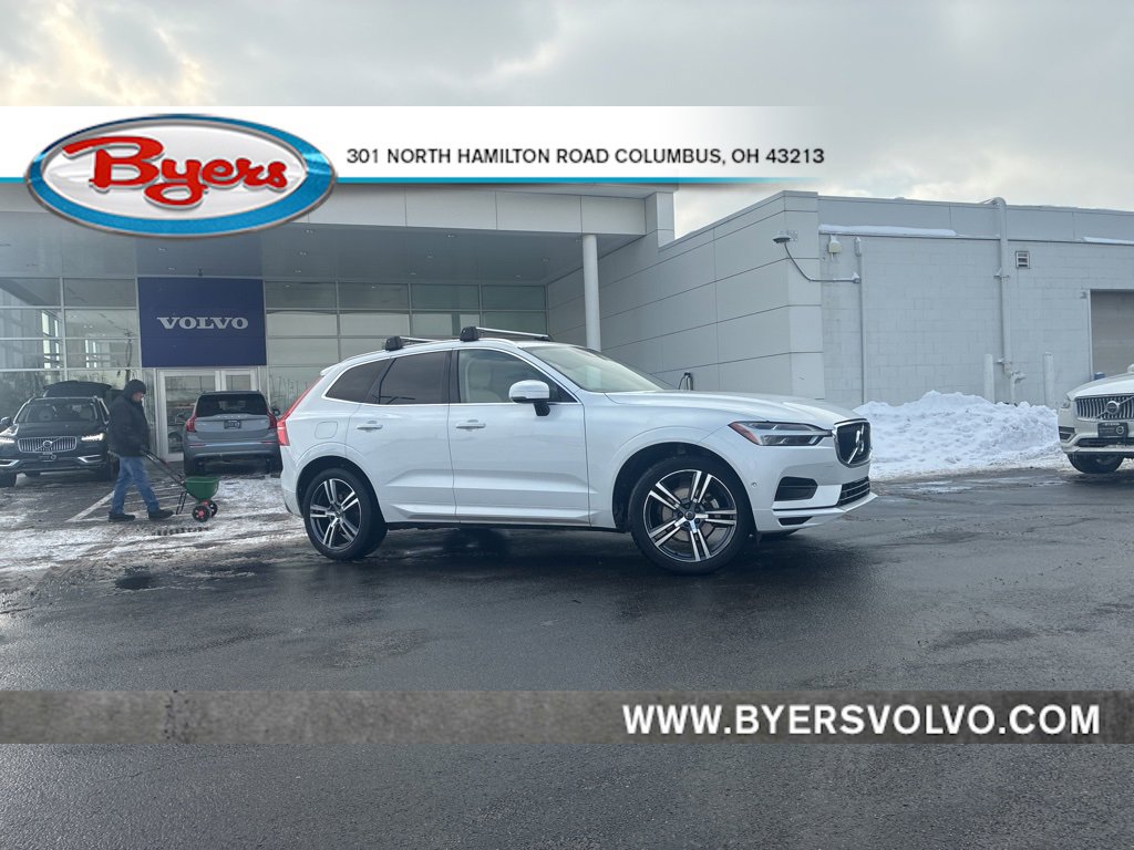 Used 2018 Volvo XC60 T5 Momentum w/ Vision Package