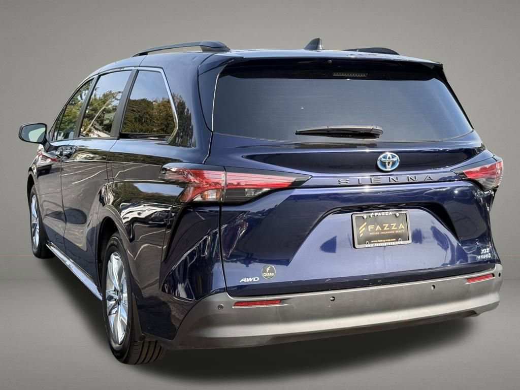 Used 2022 Toyota Sienna XLE w/ XLE Plus Package video 3