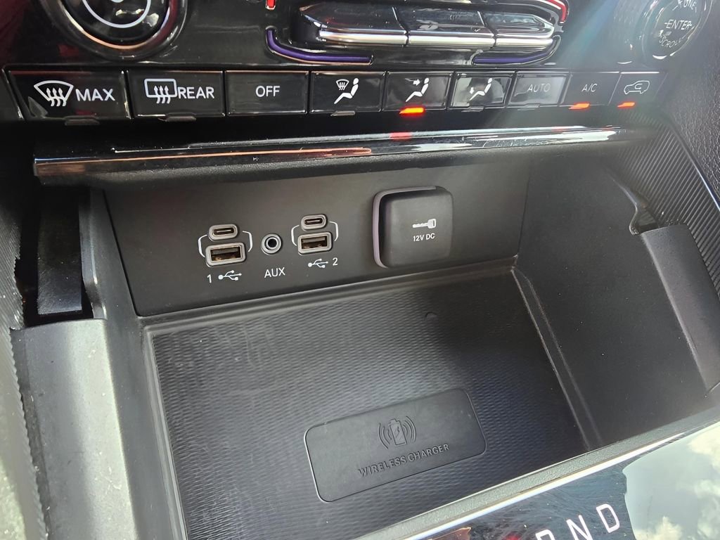 Used 2024 Jeep Grand Cherokee Altitude image 21