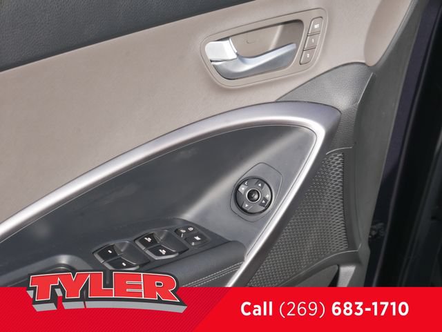 Used 2015 Hyundai Santa Fe Sport w/ Option Group 04 AWD/4WD image 21