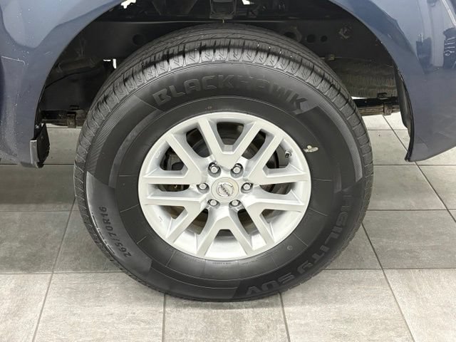 Used 2015 Nissan Frontier SV RWD image 7