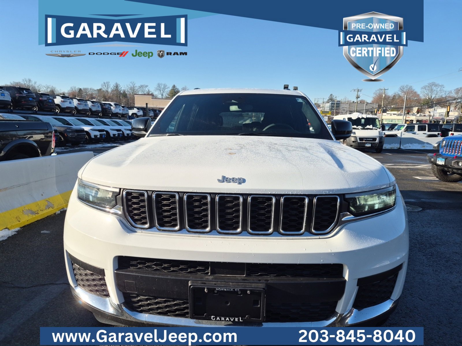 Used 2024 Jeep Grand Cherokee L Laredo image 10