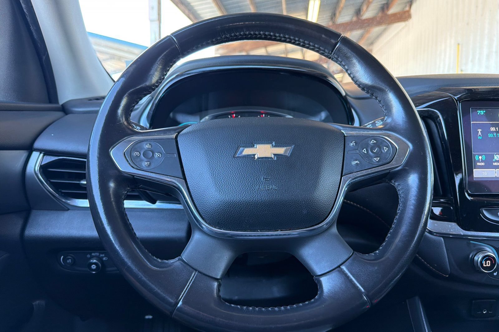 Used 2019 Chevrolet Traverse LT AWD/4WD image 24