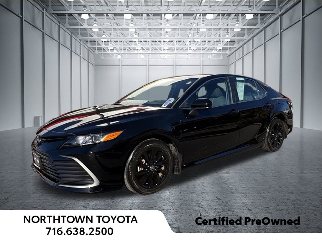 Used 2024 Toyota Camry LE FWD image 17