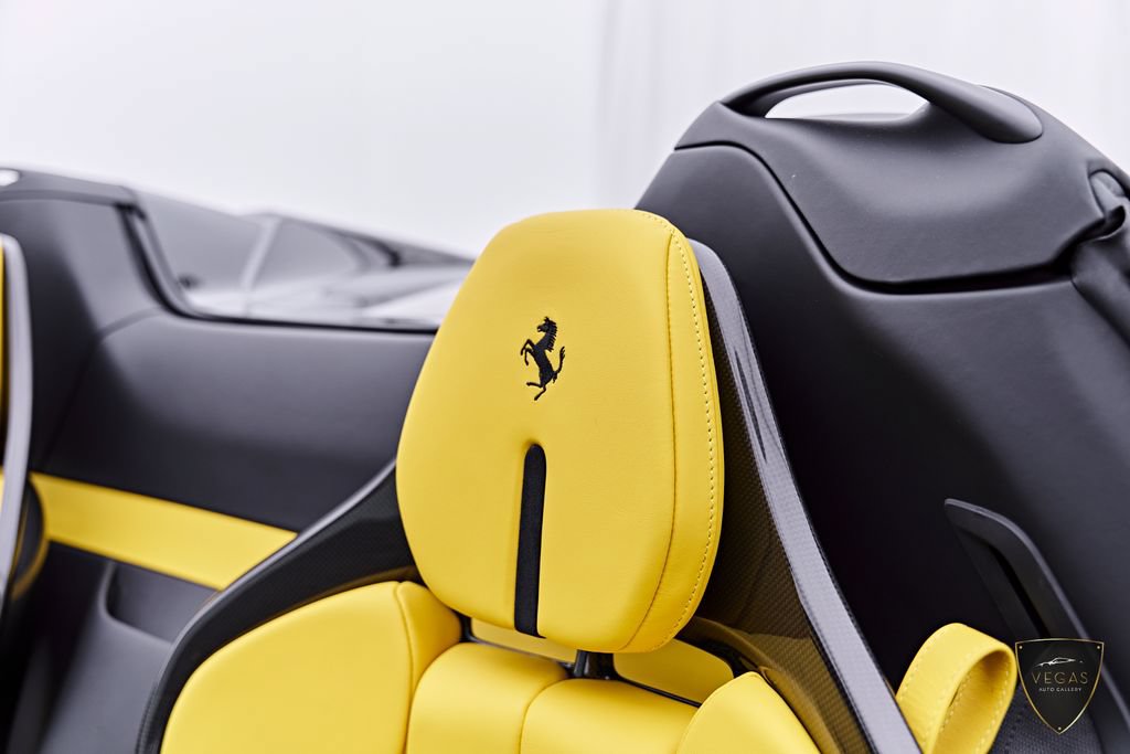 Used 2024 Ferrari SF90 Spider AWD/4WD image 64