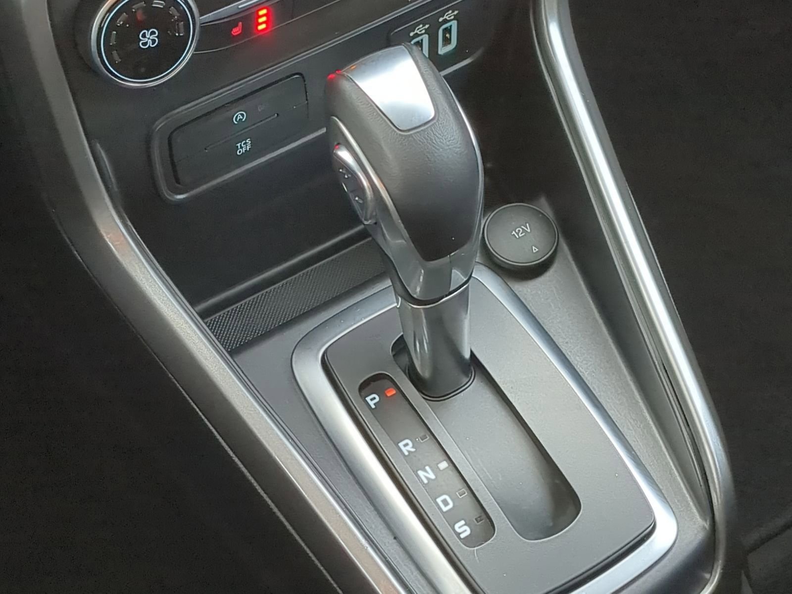 Used 2018 Ford EcoSport SE image 35