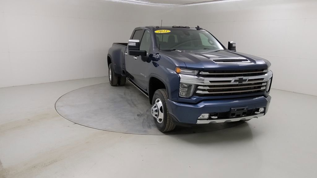 Used 2021 Chevrolet Silverado 3500 High Country image 10