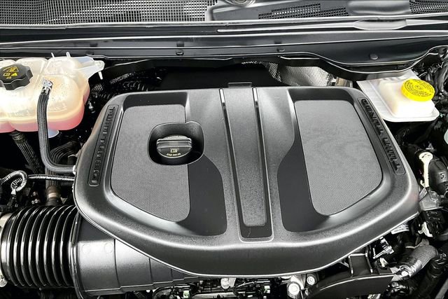 Used 2025 RAM 1500 Rebel image 32