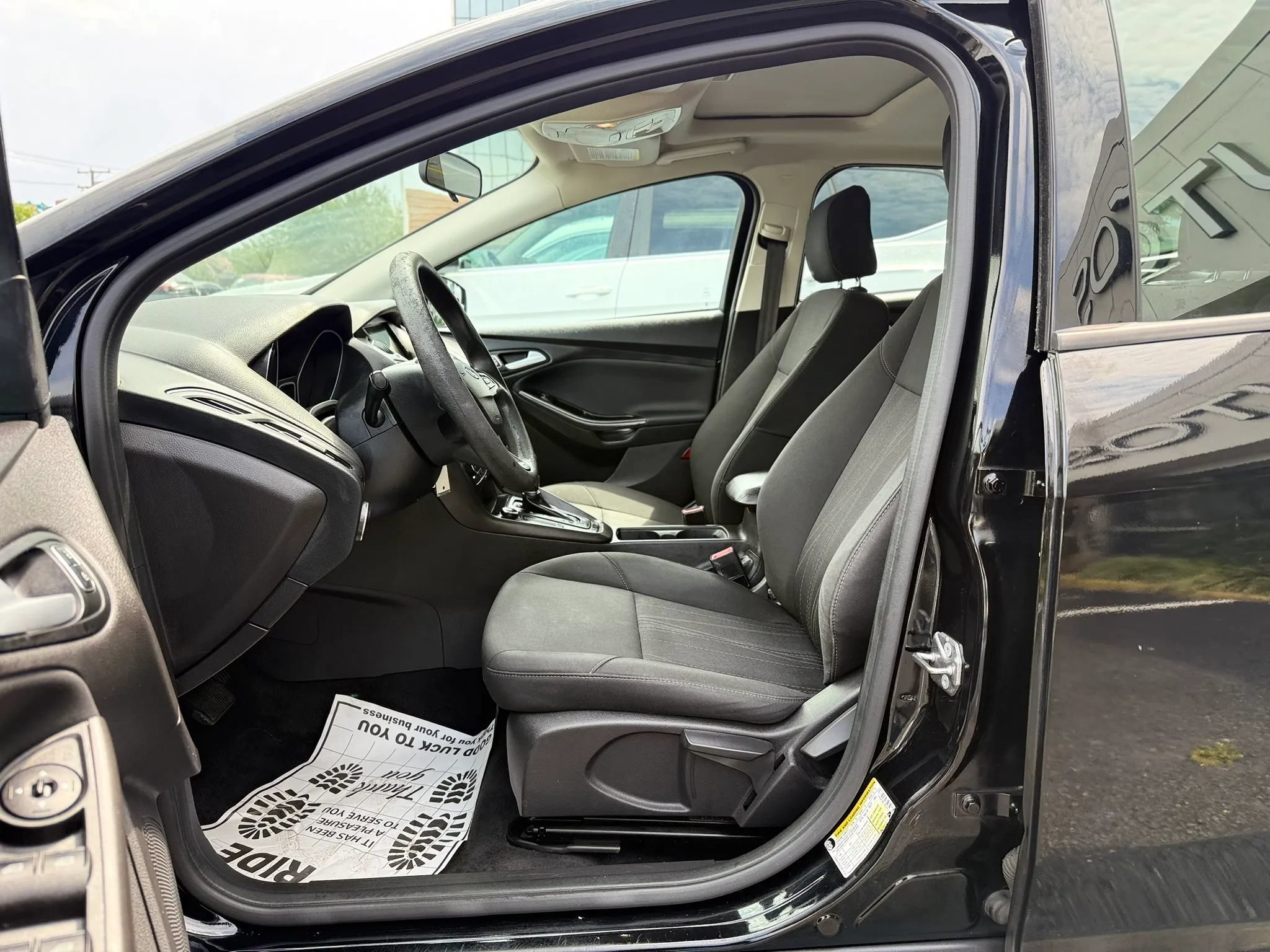 Used 2017 Ford Focus SEL FWD image 10