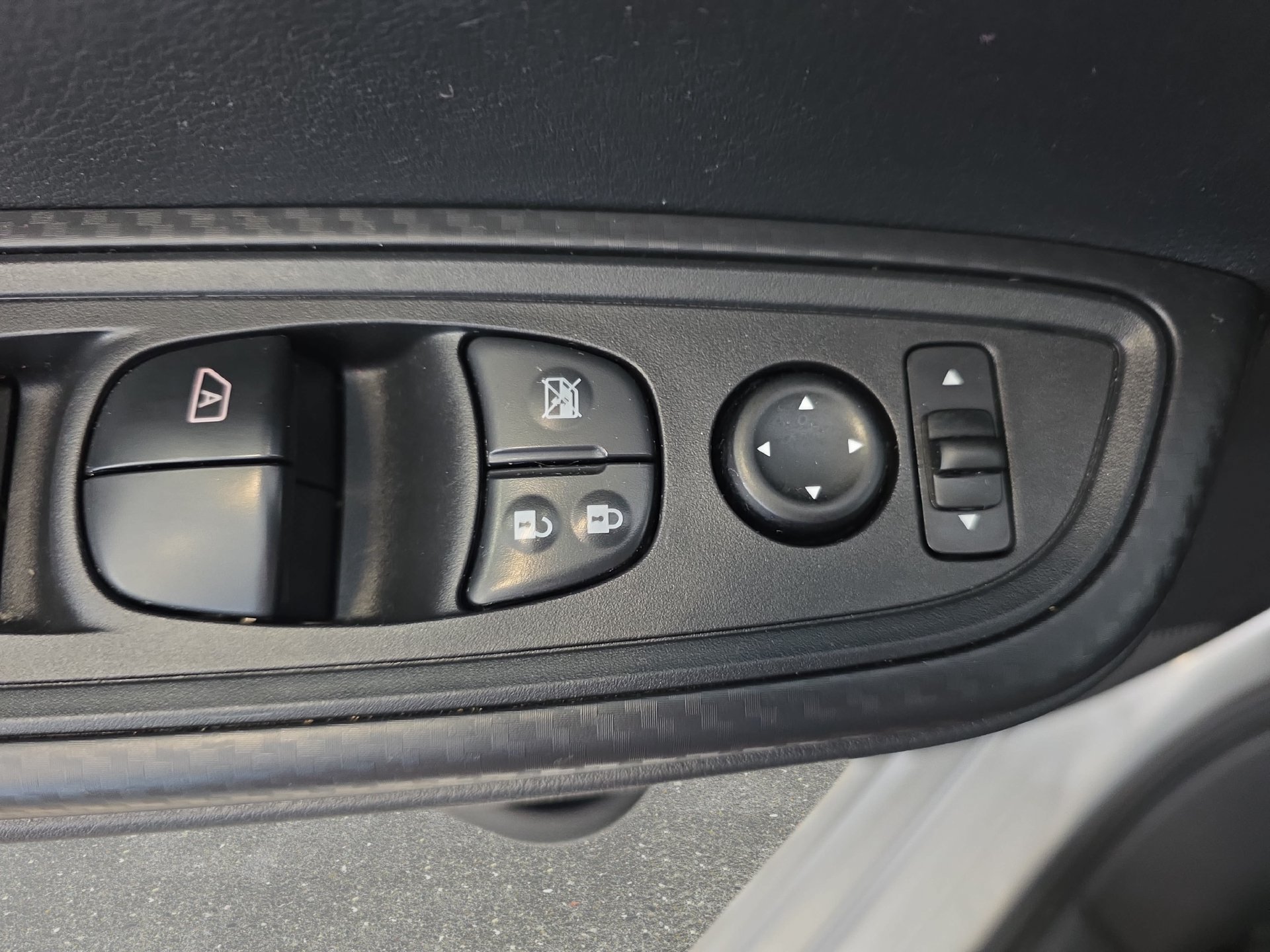 Certified 2025 Nissan Versa S w/ Trunk Package FWD image 26