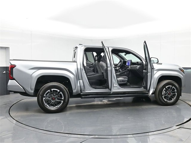 Used 2025 Toyota Tacoma TRD Sport image 54